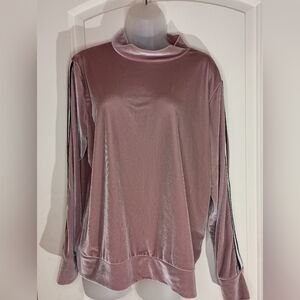 2/$30 Mauve pink soft velvet XERSION sweatshirt- (#1,131)